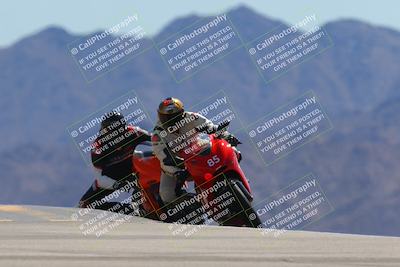 media/Mar-24-2025-Moto Forza (Mon) [[57ce5c5cff]]/3-Beginner Group/Session 4 (Turn 9)/